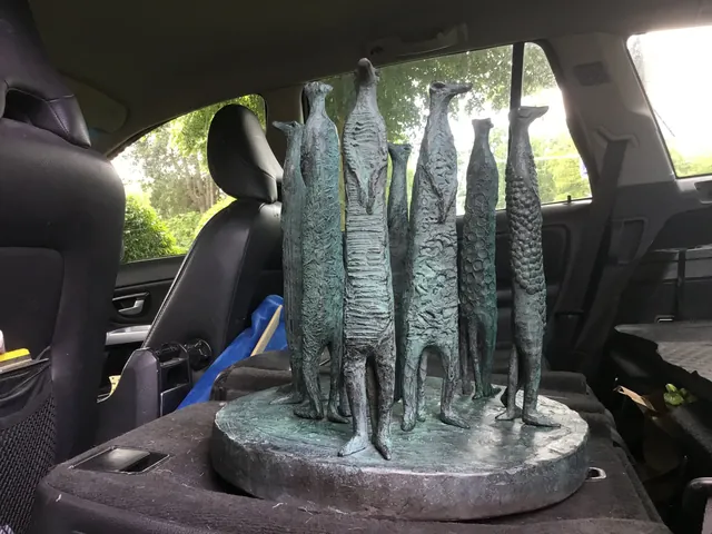 Bronzes, Emilie Cummings-Enneking, Height: 50 cm