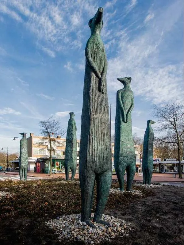 Stokstaartjes, Emilie Cummings-Enneking
